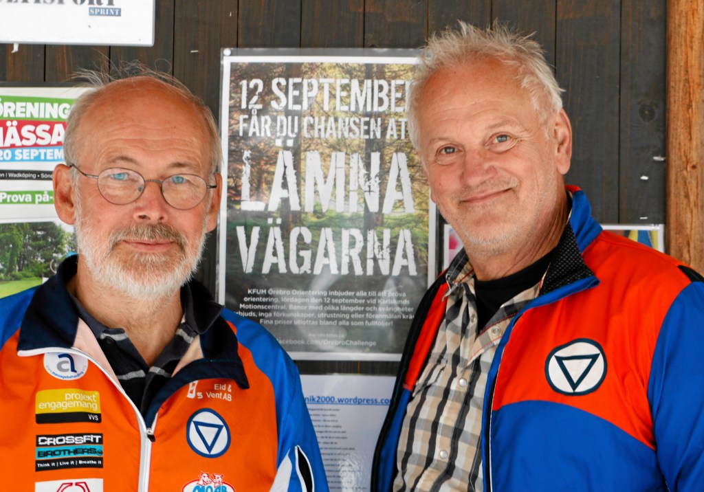 Tävlingsledaren Lasse Arlebo och Lasse Hellstrandh i Skogkarlars klubb satsar nytt i Korpen. Foto: Jonas Brännmyr