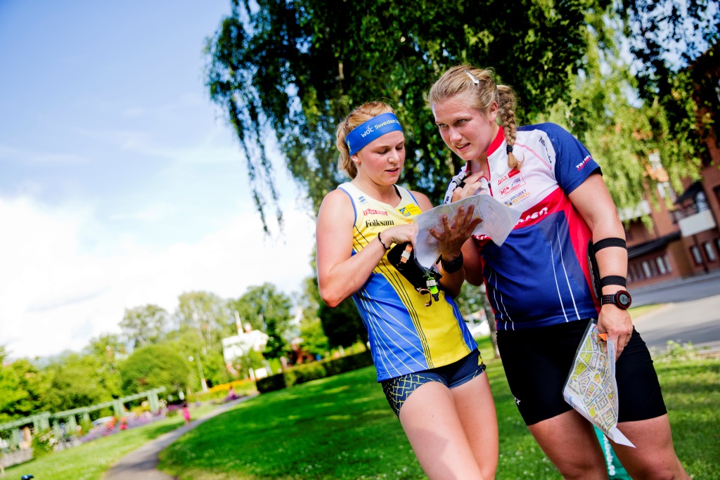Karolin Ohlsson och Lilian Forsgren är de enda VM-debutanterna i Håkan Carlssons trupp till Skottland.