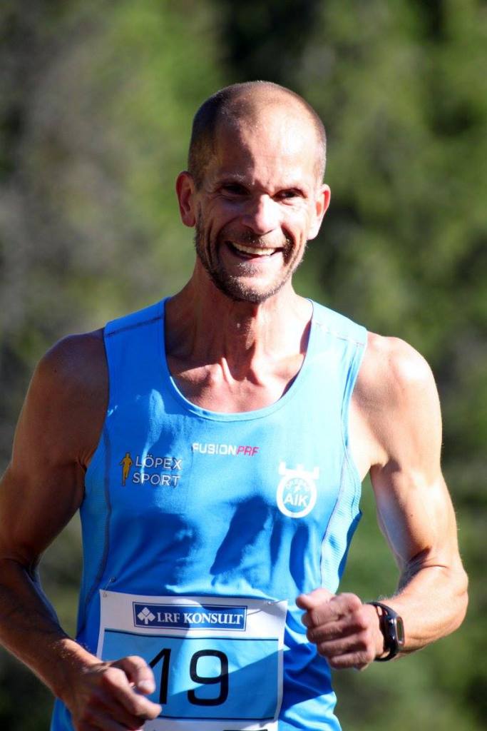 Regerande mästaren Erik Anfält fick nöja sig med en andraplats, trots att han gick under sitt eget banrekord med över tre minuters marginal. Med 2.48.10 här känner han sig god för 2.23 på asfalt i Valencia i november. Foto: Maria Åström